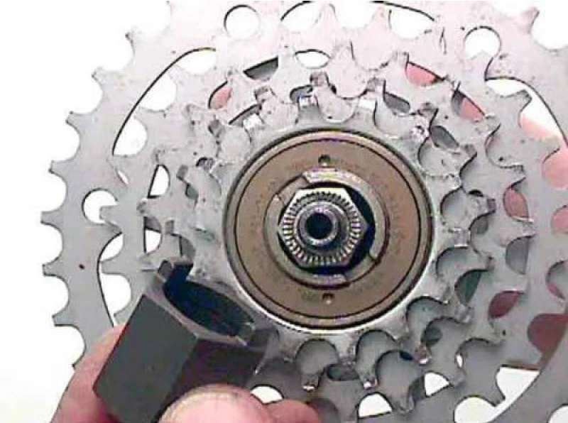 Park Tool Extracteur De Couronne Pour Cassettes Suntour FR-2 – Image 2